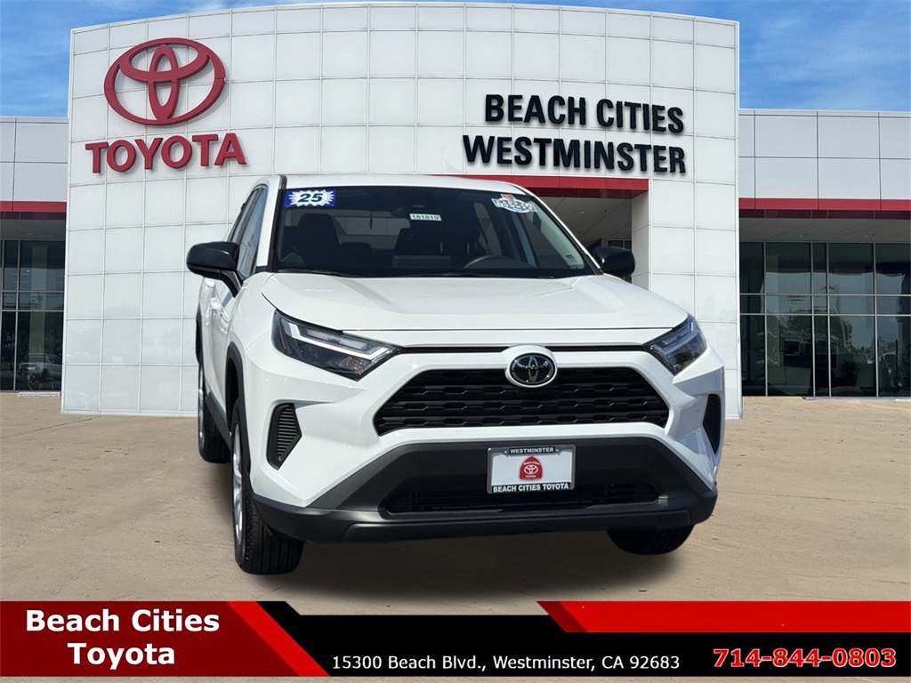2025 Toyota RAV4 LE photo 2
