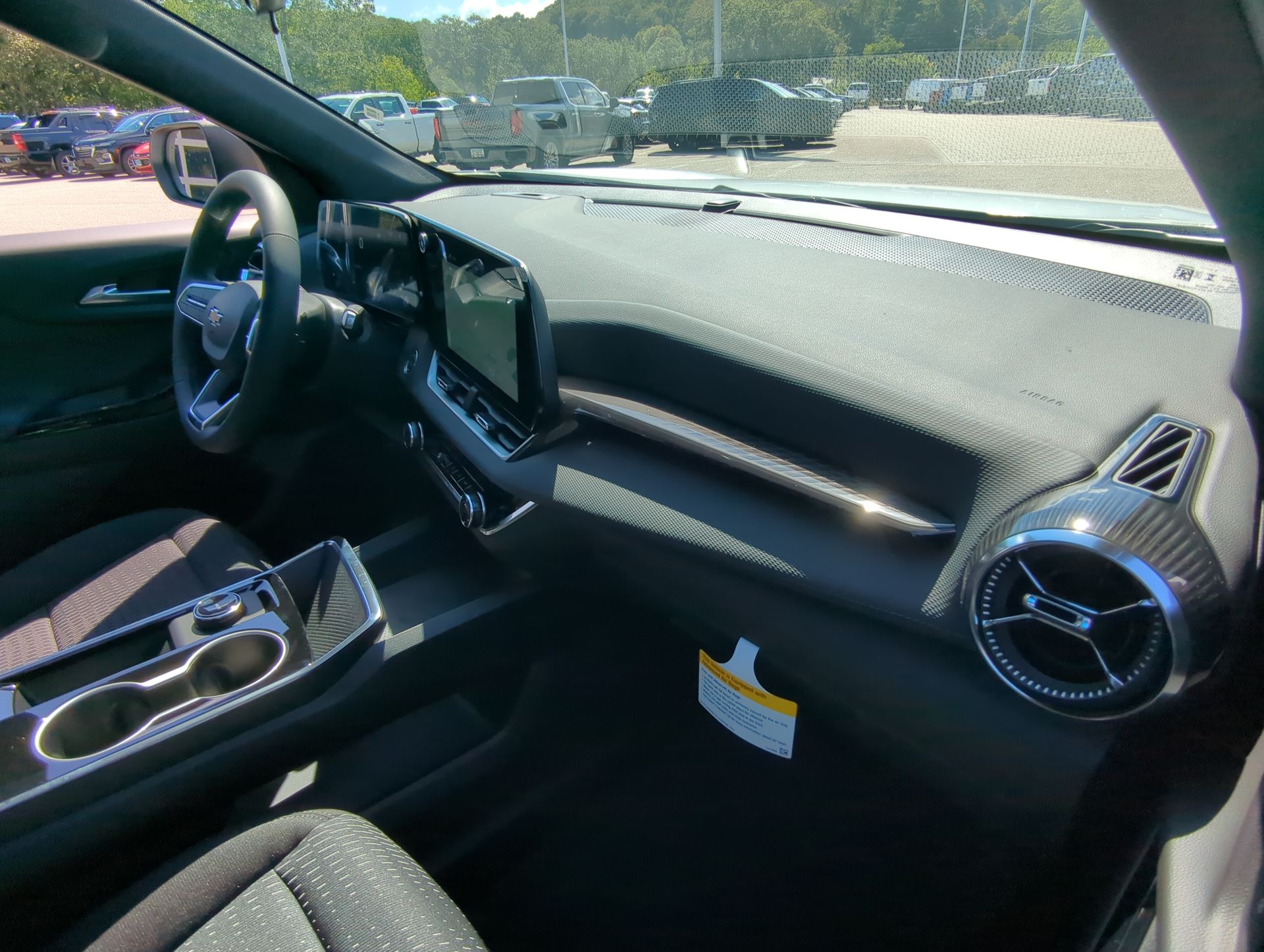 2026 Chevrolet Equinox LT photo 19