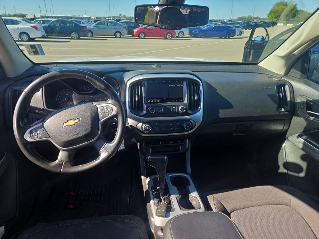 2019 Chevrolet Colorado LT photo 4