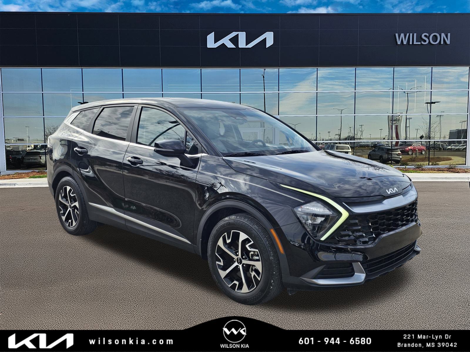 2023 Kia Sportage EX's photo
