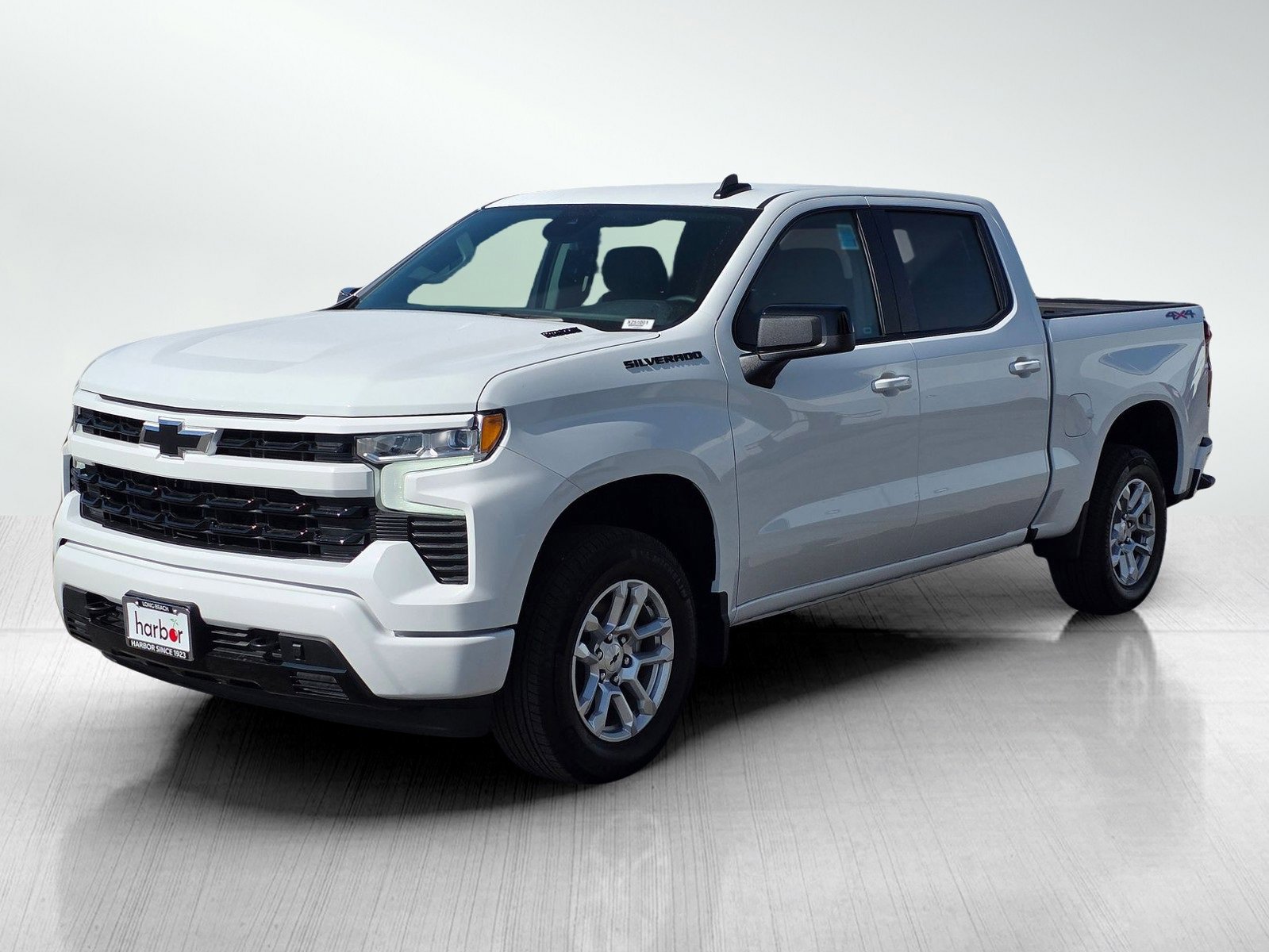 2025 Chevrolet Silverado RST photo 3