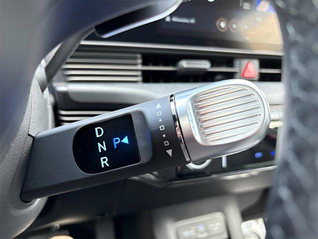 2025 Hyundai Ioniq 5 SEL photo 13