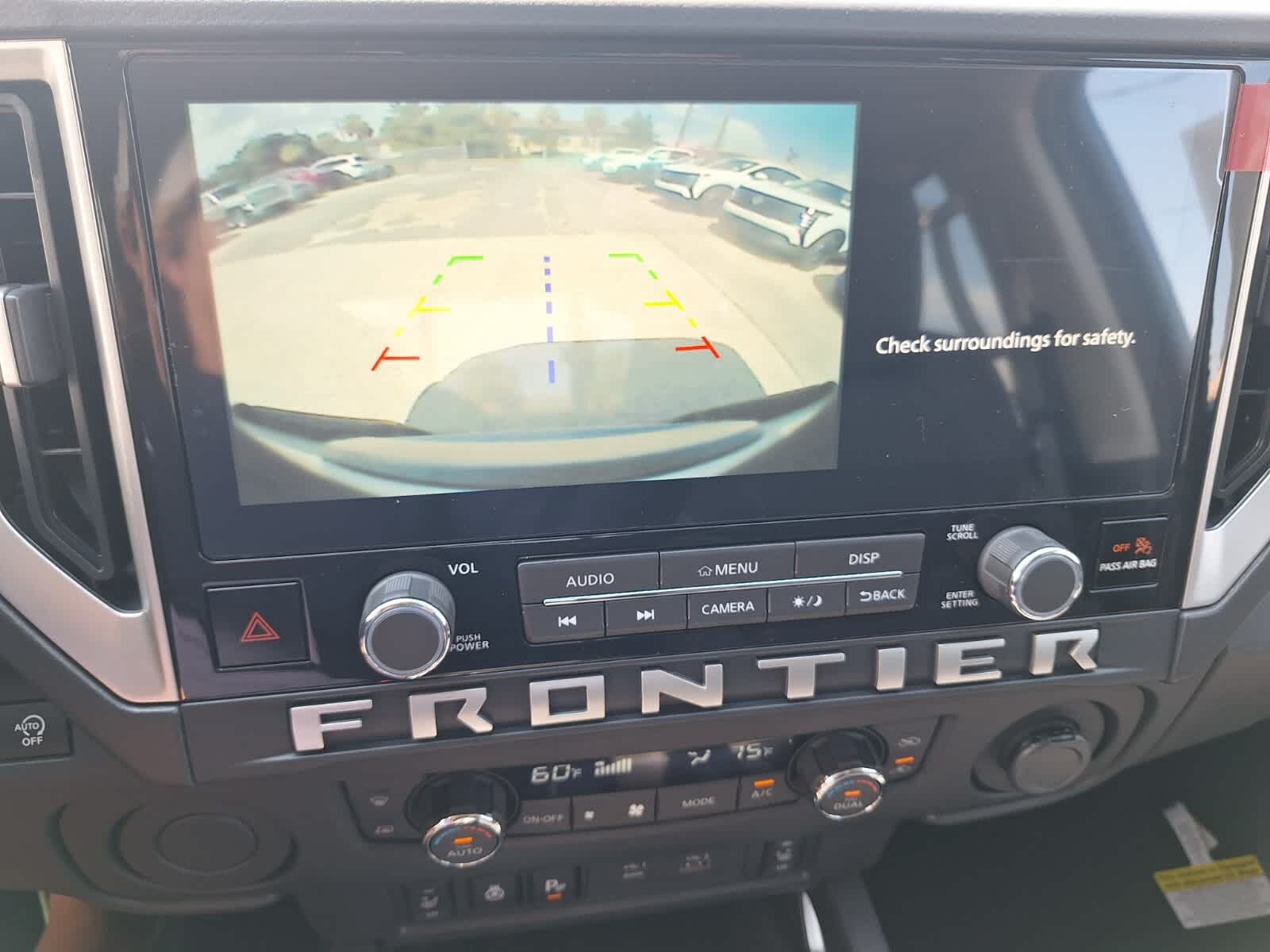 2025 Nissan Frontier Crew Cab SV photo 16