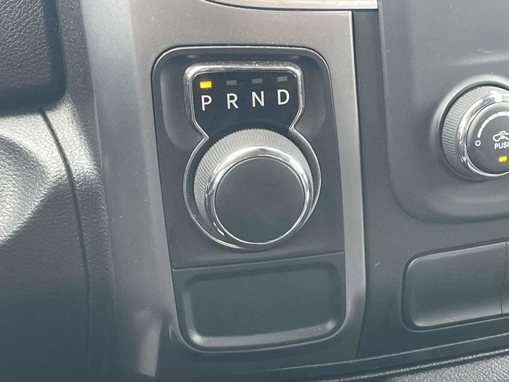 2024 Ram 1500 Classic SLT photo 35
