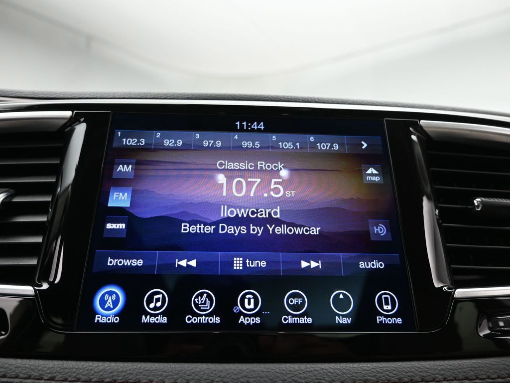 2017 Chrysler Pacifica Limited photo 15