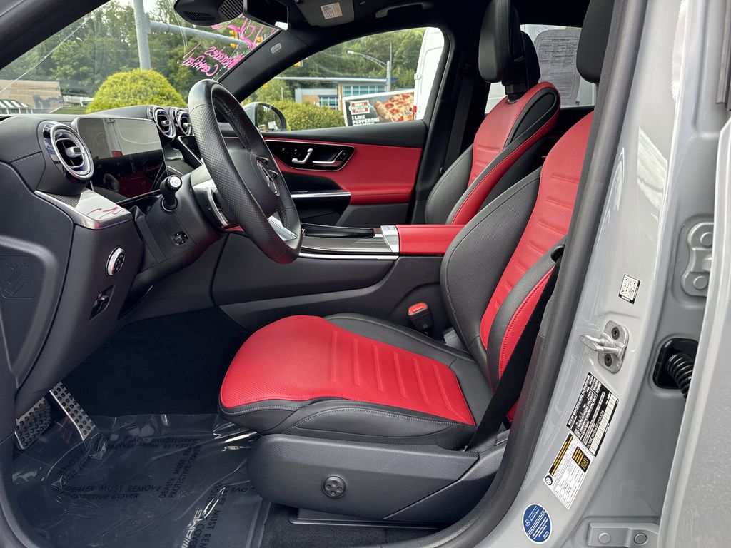 2025 Mercedes Benz GLC Coupe 300 4MATIC photo 9