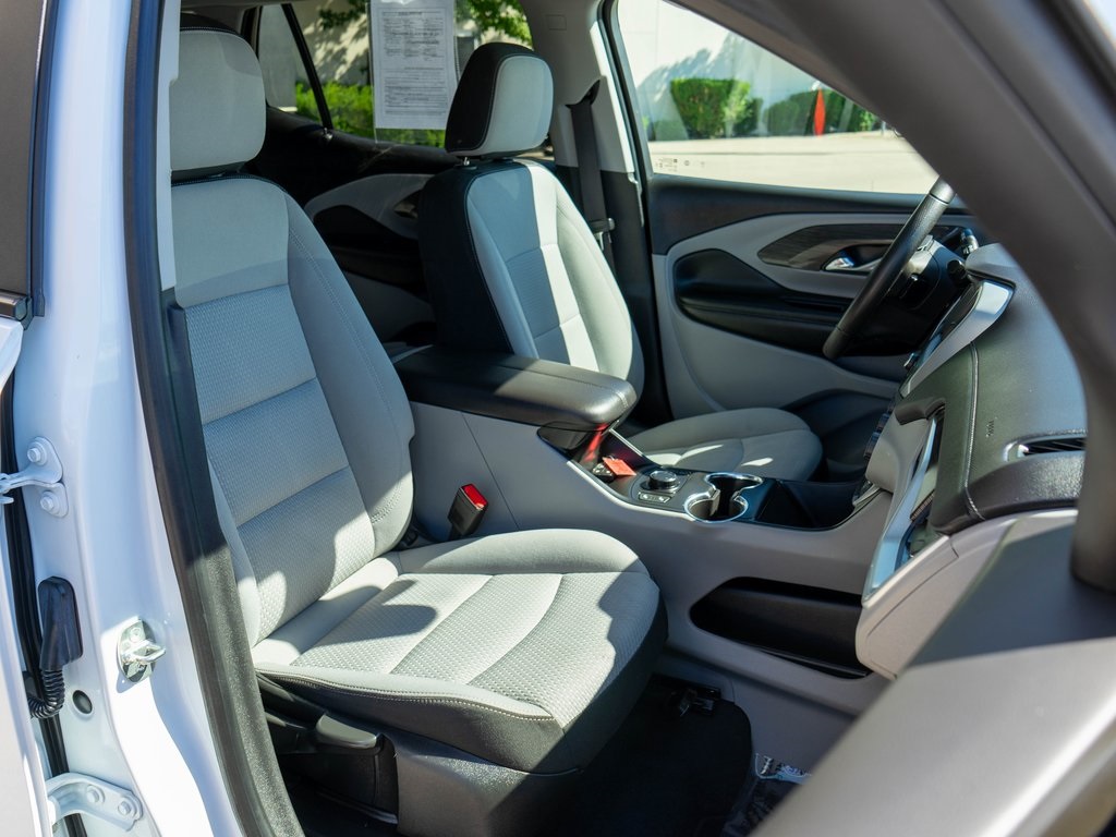 2023 Gmc Terrain SLE photo 4