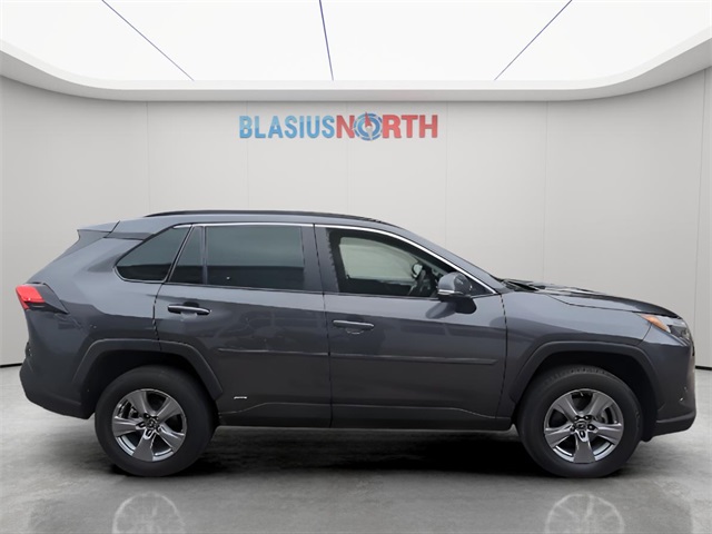 2024 Toyota RAV4 Hybrid LE photo 5