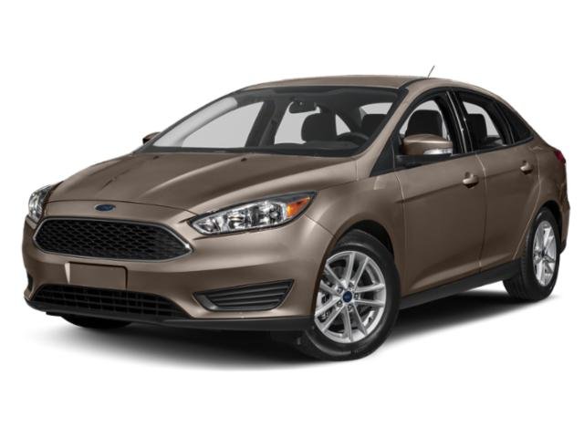 2018 Ford Focus SE's photo
