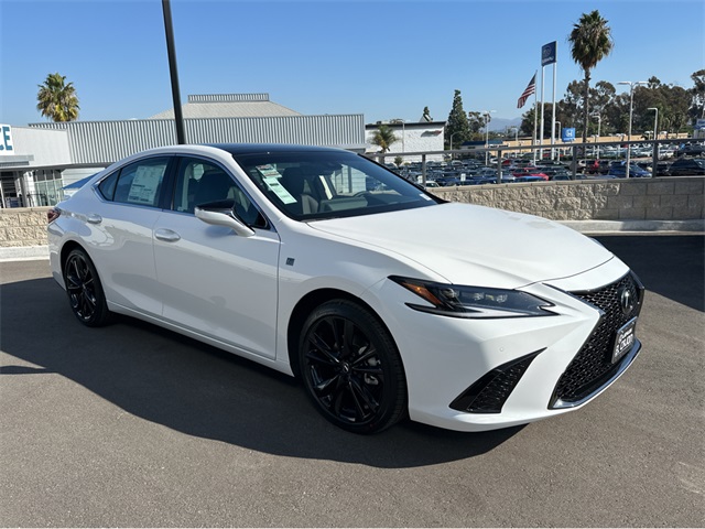 2025 Lexus ES 350 photo 2