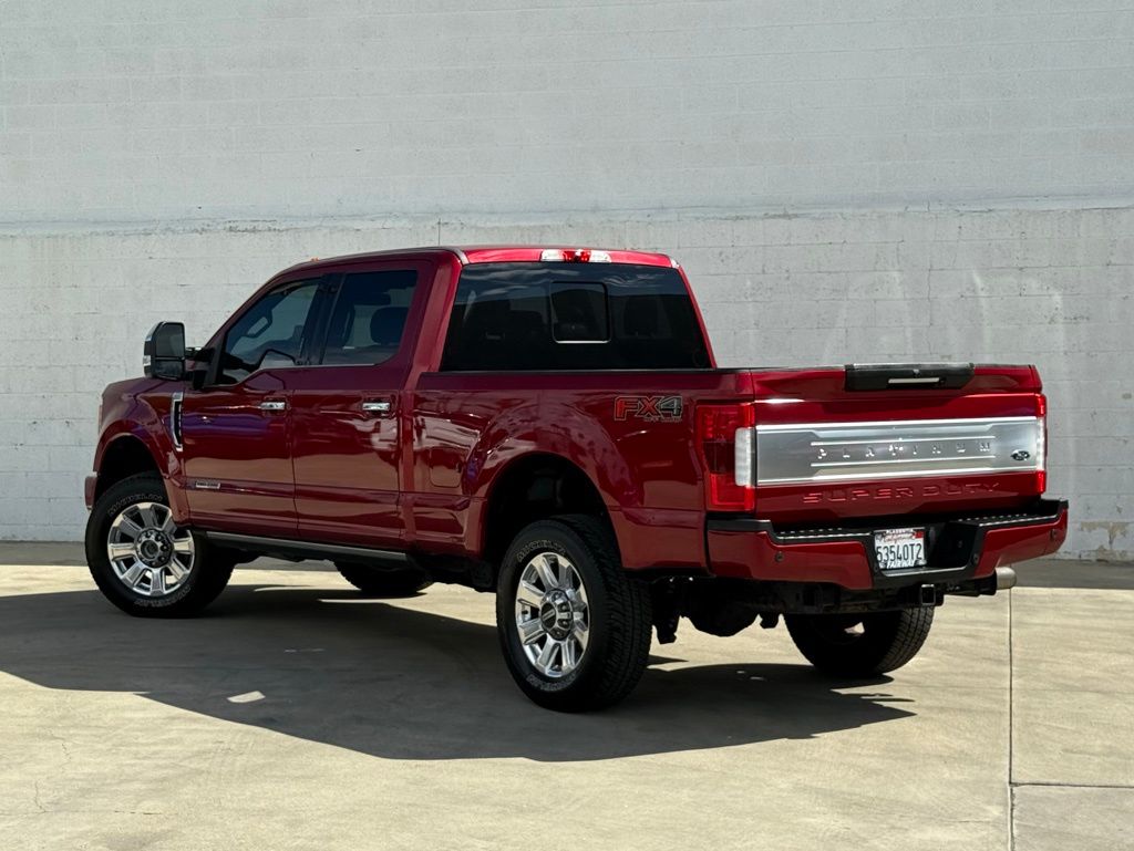 2019 Ford F-250 Platinum photo 4