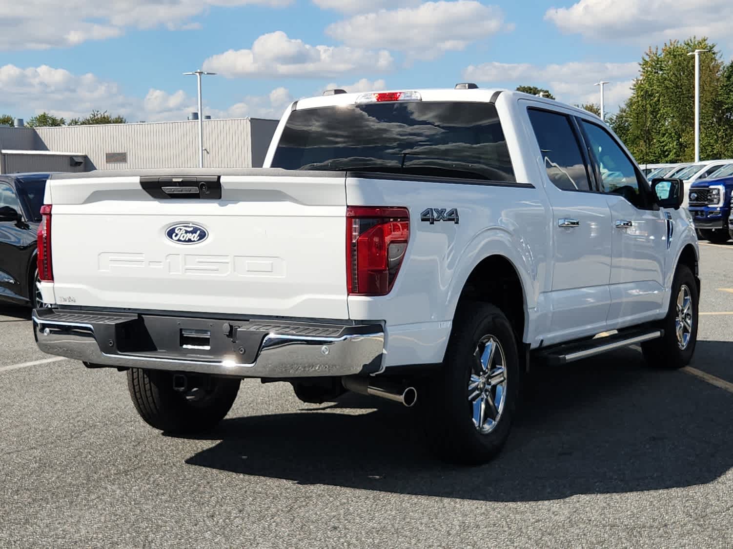 2024 Ford F-150 XLT photo 3