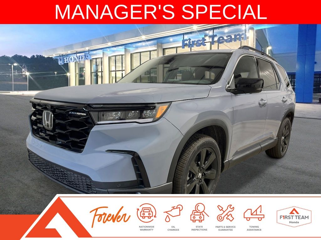 2025 Honda Pilot Black Edition's photo