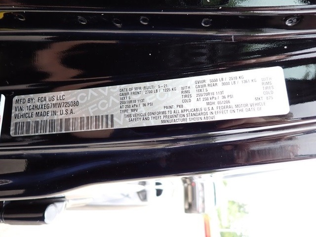 2021 Jeep Wrangler Unlimited Sahara Altitude photo 22