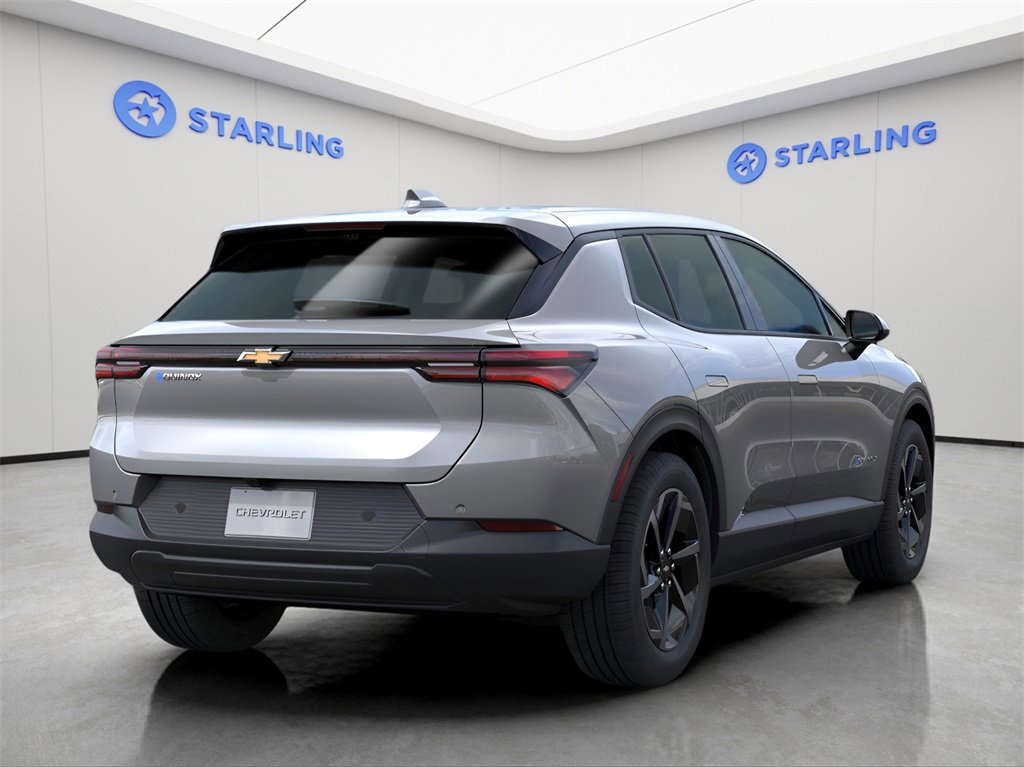 2026 Chevrolet Equinox EV 1LT photo 2