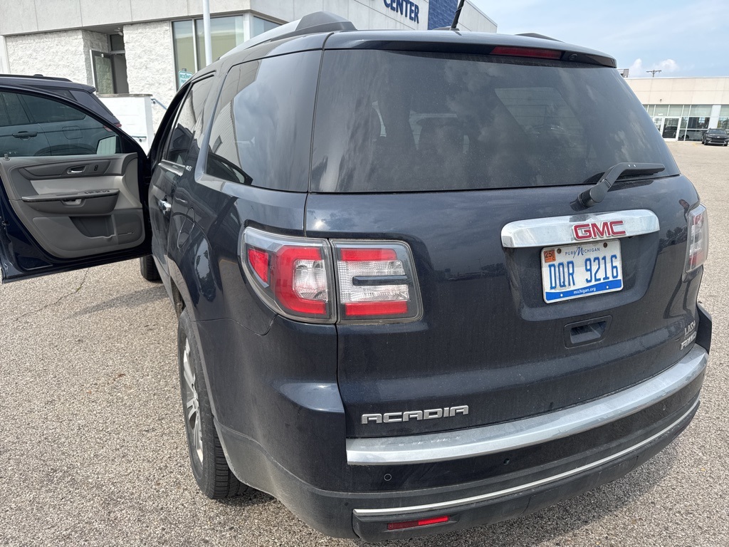 2016 Gmc Acadia SLT photo 3