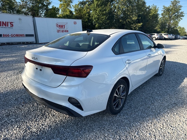 2024 Kia Forte LXS photo 4