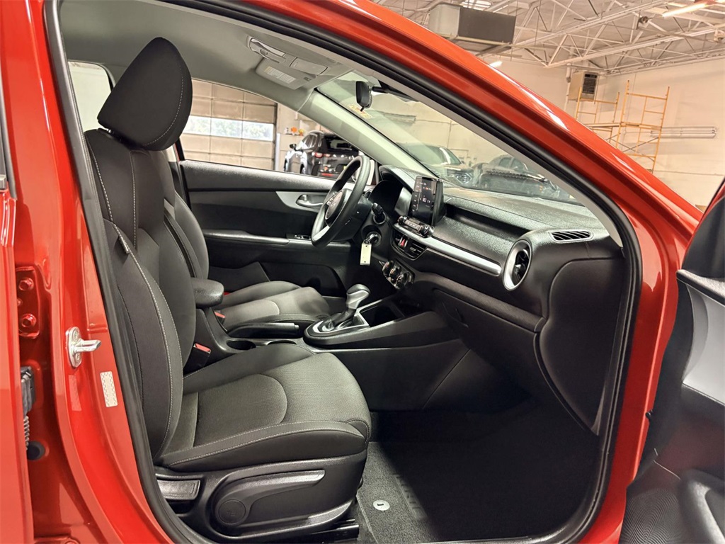 2023 Kia Forte LXS photo 28