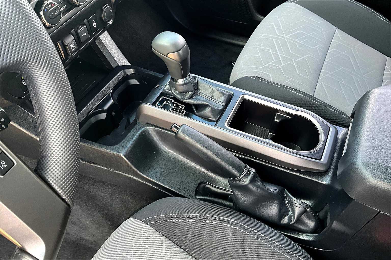 2023 Toyota Tacoma TRD 4x4 photo 15