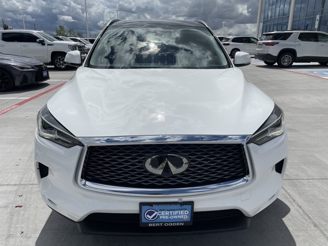 2022 Infiniti QX50 Luxe photo 2