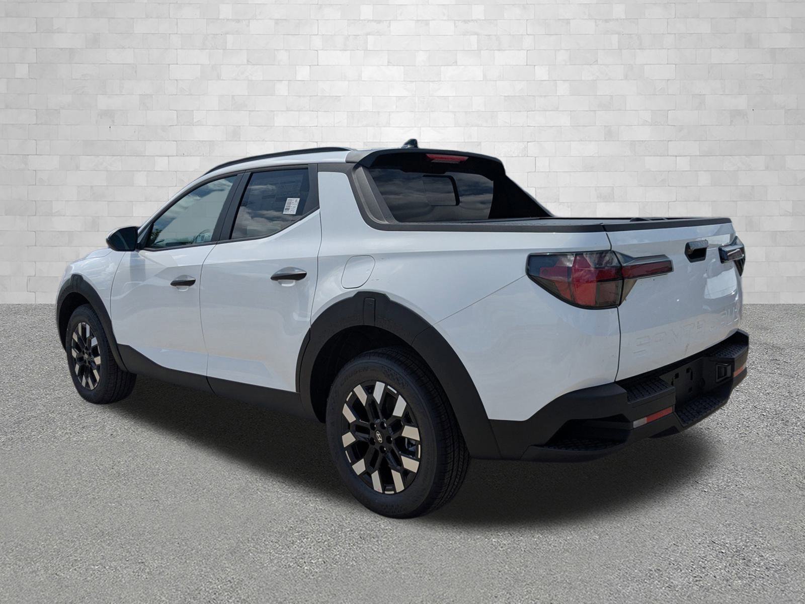 2025 Hyundai Santa Cruz SEL Activity photo 4