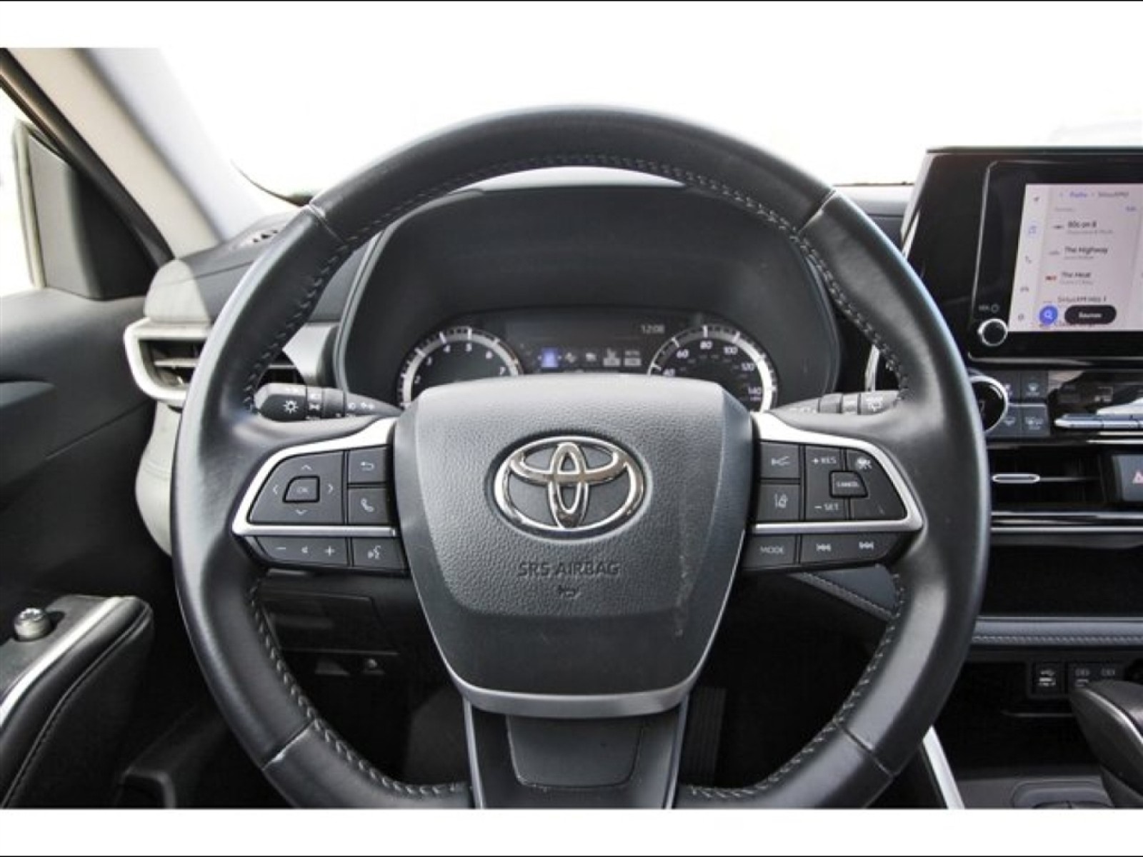 2024 Toyota Highlander LE Black at Robbins Nissan