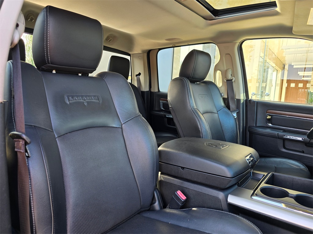 2015 Ram 1500 Laramie photo 31