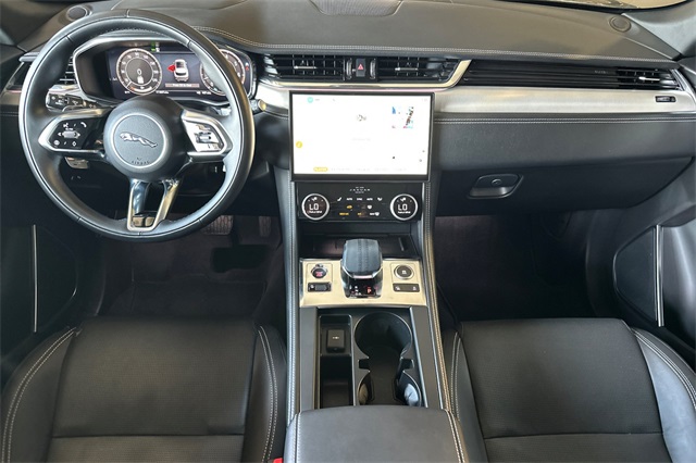 2025 Jaguar F-PACE P250 R-Dynamic S photo 12
