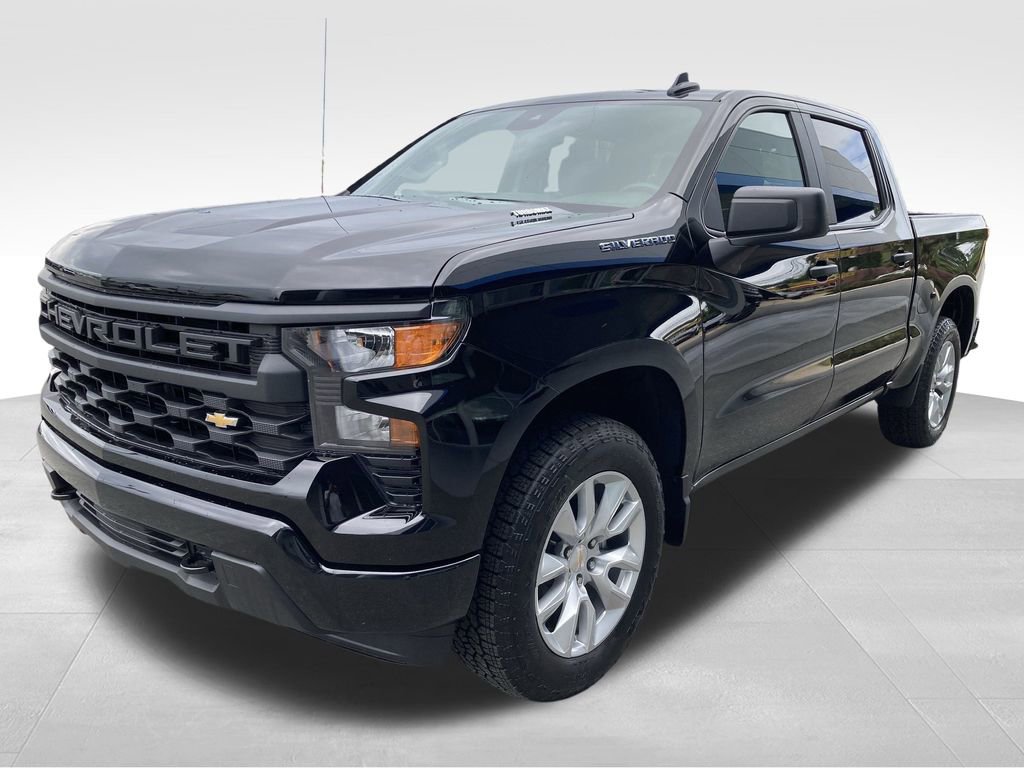 2025 Chevrolet Silverado 1500 Custom photo 9