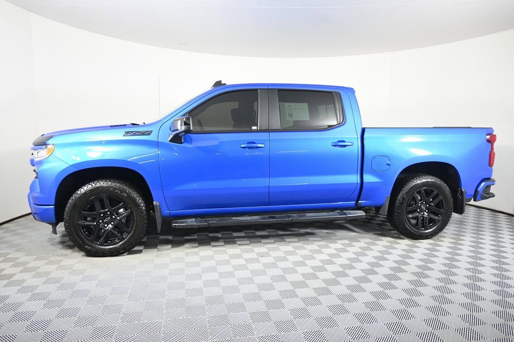 Used 2025 Chevrolet Silverado 1500 RST with VIN 1GCUKEE87SZ151116 for sale in Forest Lake, Minnesota