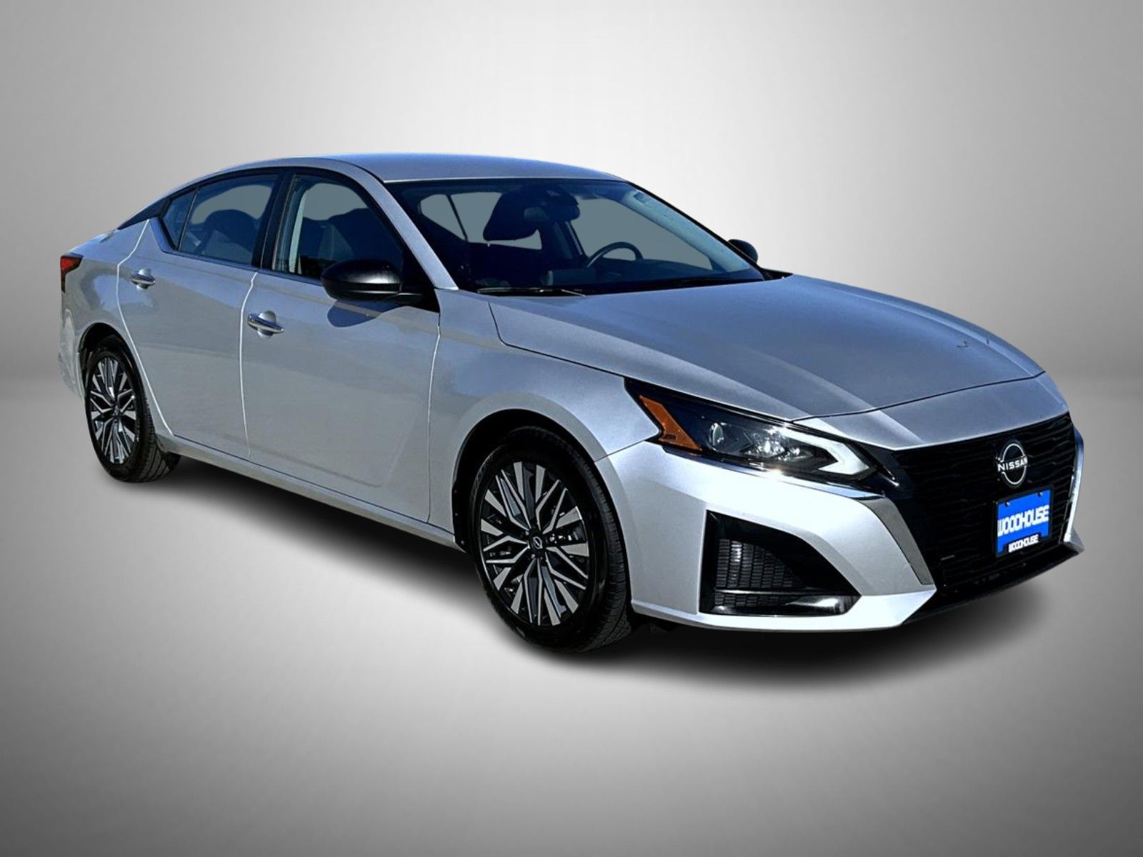 2024 Nissan Altima 2.5 SV photo 3