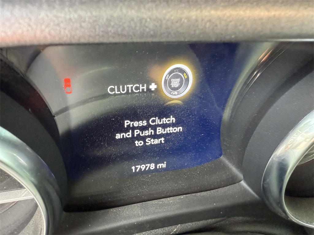 2021 Jeep Gladiator Mojave photo 2