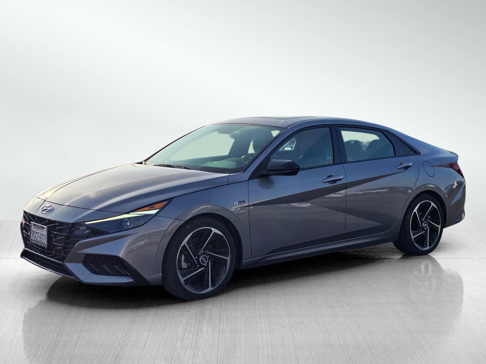 2023 Hyundai Elantra N Line photo 2