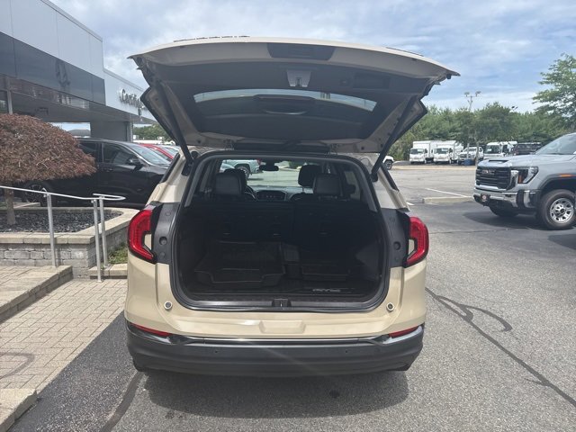 2022 Gmc Terrain AT4 photo 23