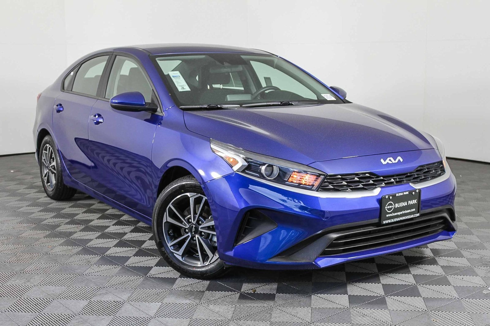2024 Kia Forte LXS's photo