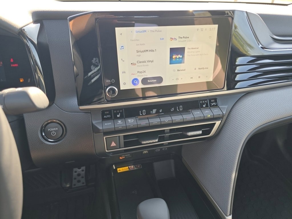 2026 Toyota Camry SE photo 17