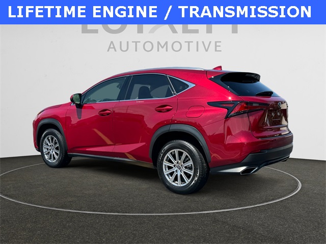 2021 Lexus NX 300 photo 3