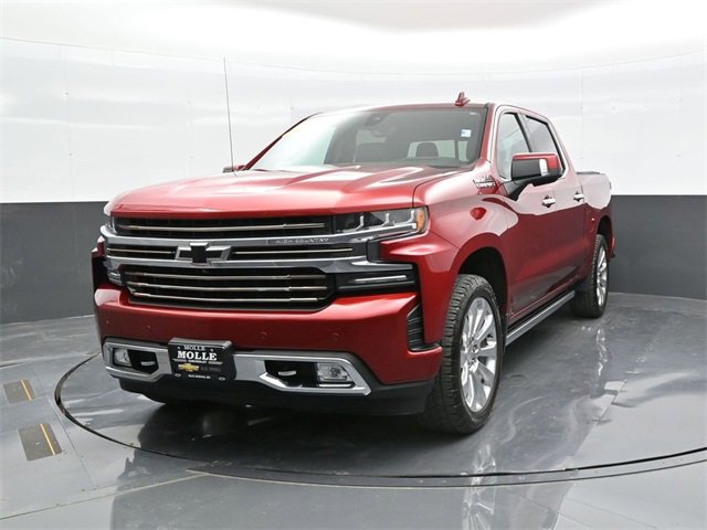 Used 2021 Chevrolet Silverado 1500 High Country with VIN 3GCUYHED8MG303954 for sale in Kansas City