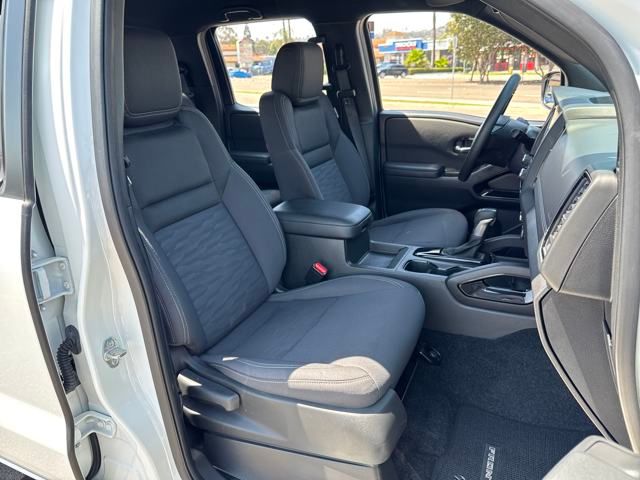 2023 Nissan Frontier SV photo 19