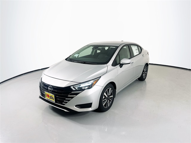 2025 Nissan Versa SV photo 3