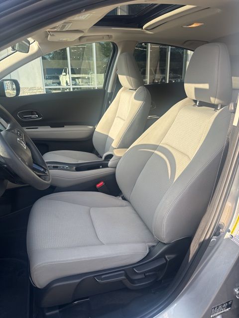 2022 Honda HR-V EX photo 10