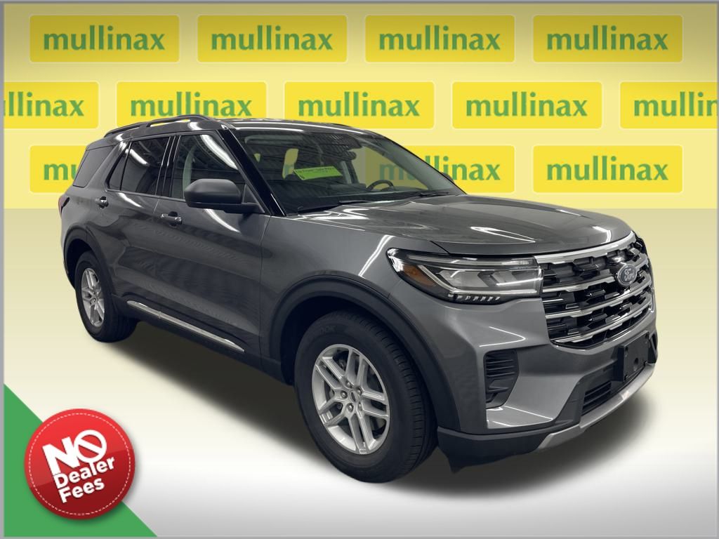 2025 Ford Explorer Active's photo