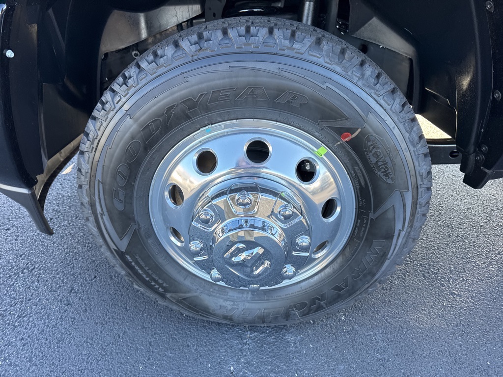 2026 Ram 3500 Big Horn photo 2