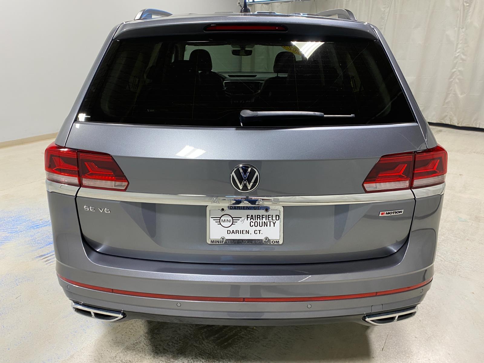 2021 Volkswagen Atlas V6 SE Technology R-Line photo 3