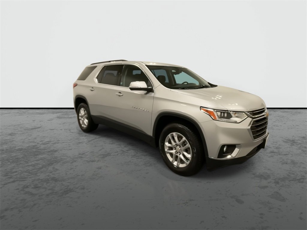 2021 Chevrolet Traverse photo 2