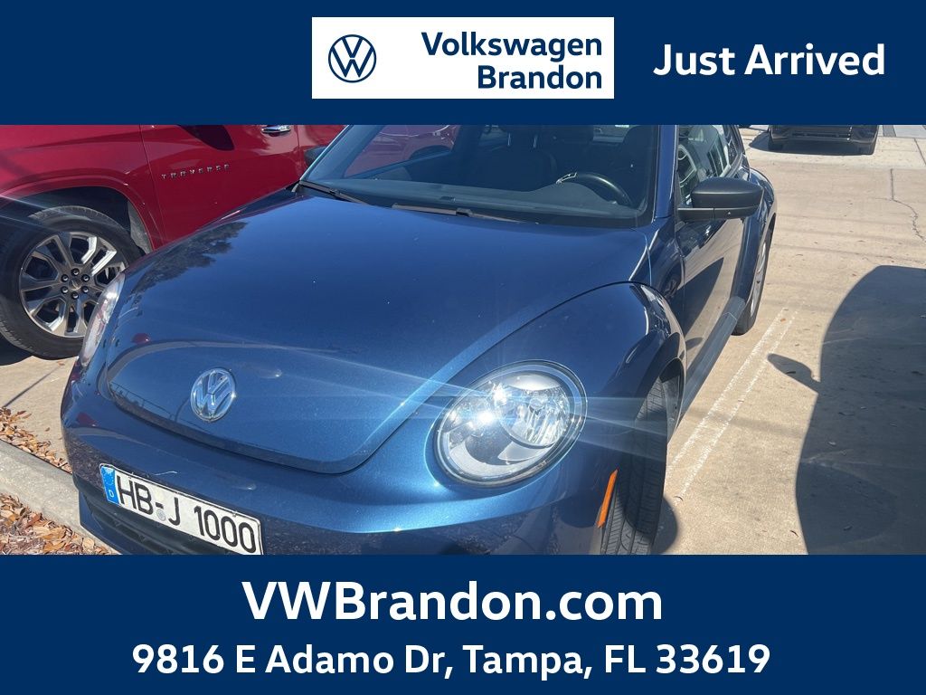 2016 Volkswagen Beetle S's photo