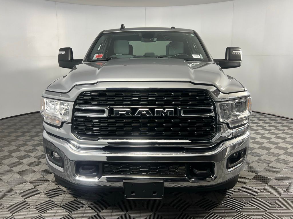 2024 Ram 2500 Big Horn photo 4