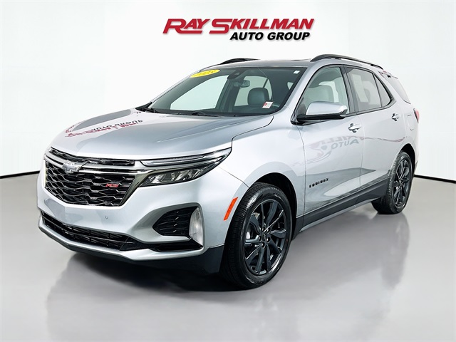 2023 Chevrolet Equinox RS photo 3