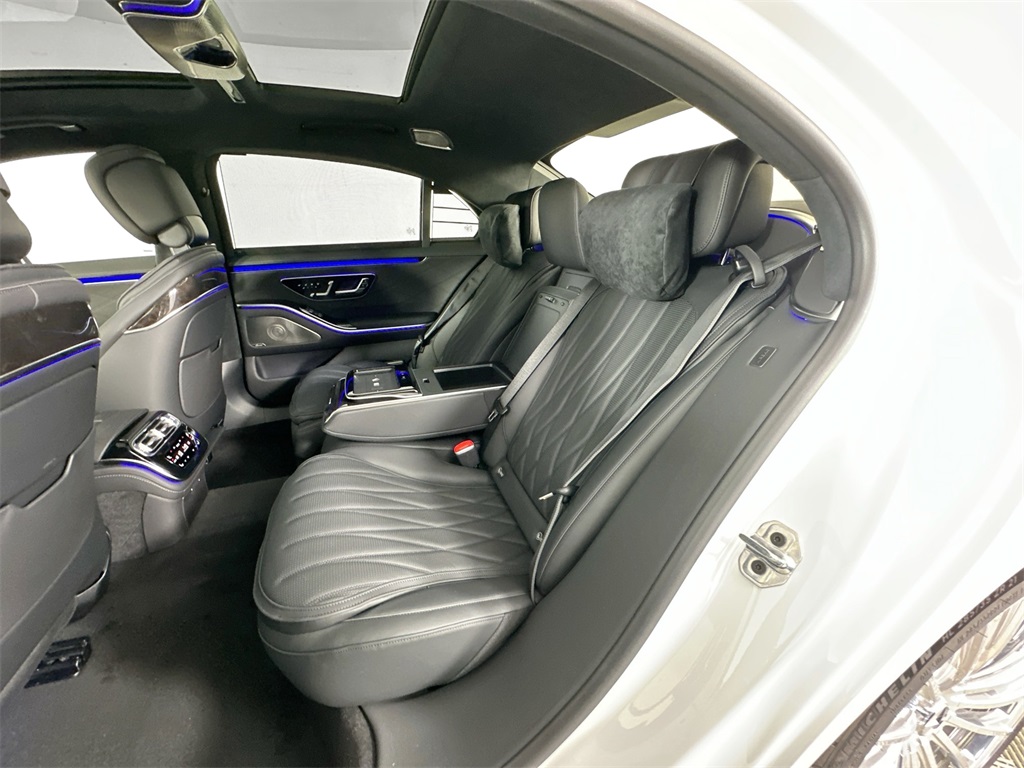 2026 Mercedes Benz S 63 e AMG photo 26