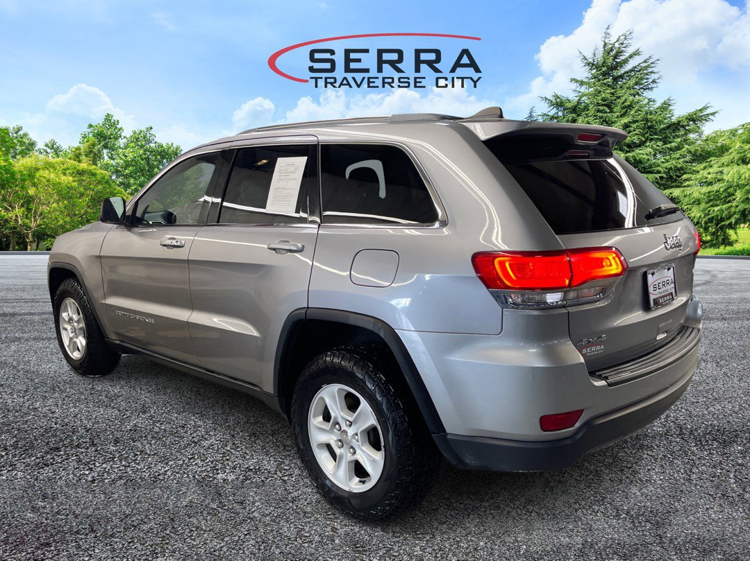 2014 Jeep Grand Cherokee Laredo photo 4